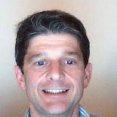 Danny Young of the education business Just2Easy who work with Bee Digital Marketing